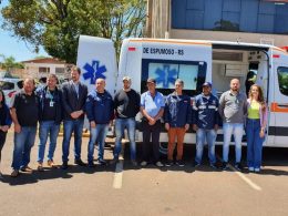 Saúde: pasta recebeu uma nova van e nova ambulância